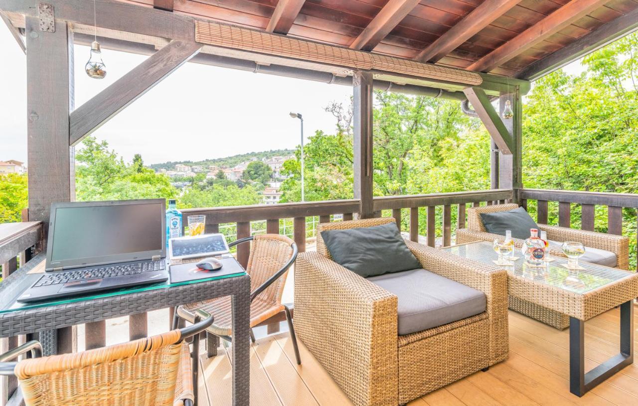 Stone House Knez Apartment Vrbnik Bagian luar foto