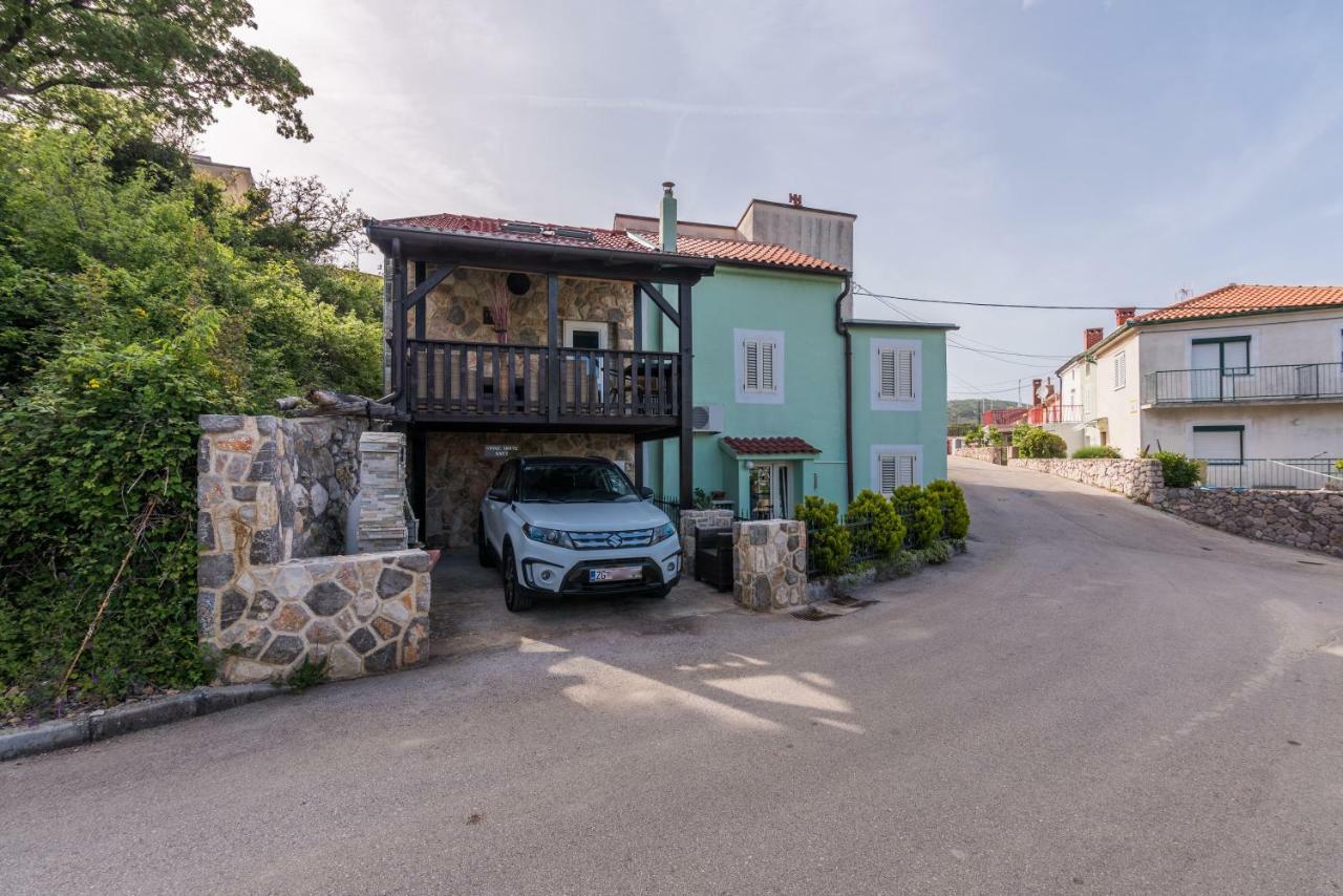 Stone House Knez Apartment Vrbnik Bagian luar foto