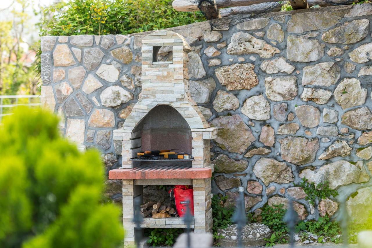 Stone House Knez Apartment Vrbnik Bagian luar foto